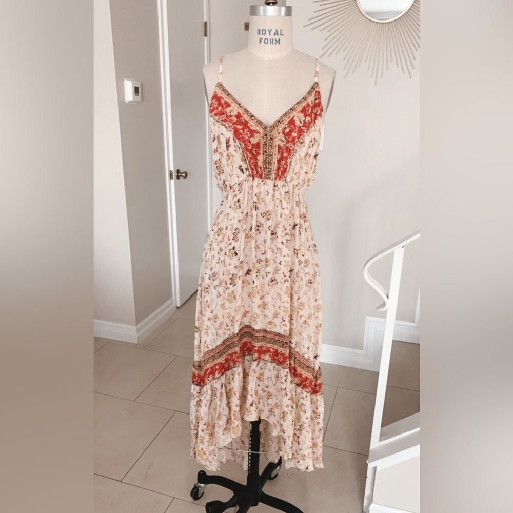ANGIE FADED FLORAL MIDI DRESS WITH RUFFLE HIGH-LOW HEM